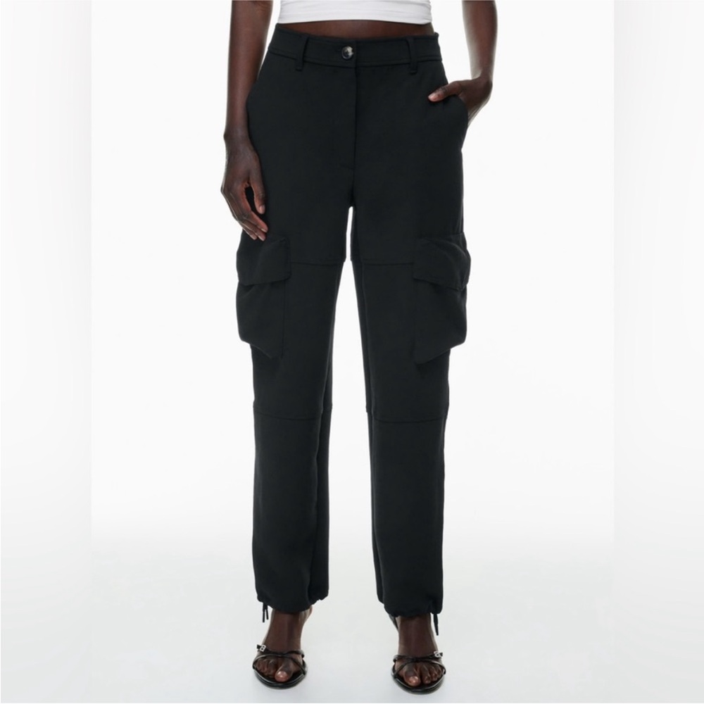Aritzia Wilfred New Project Black Cargo Pants